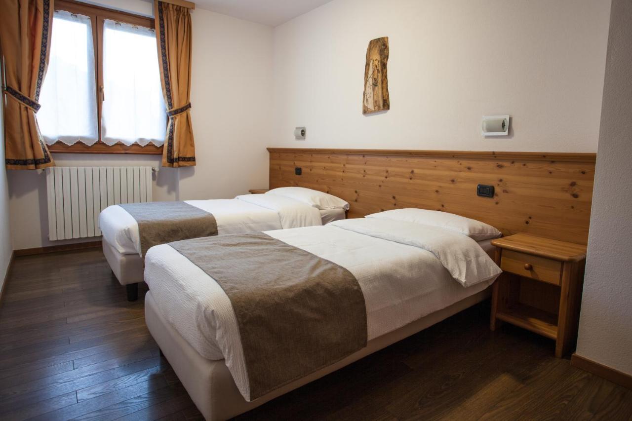 lareit appartamenti Bormio Extérieur photo