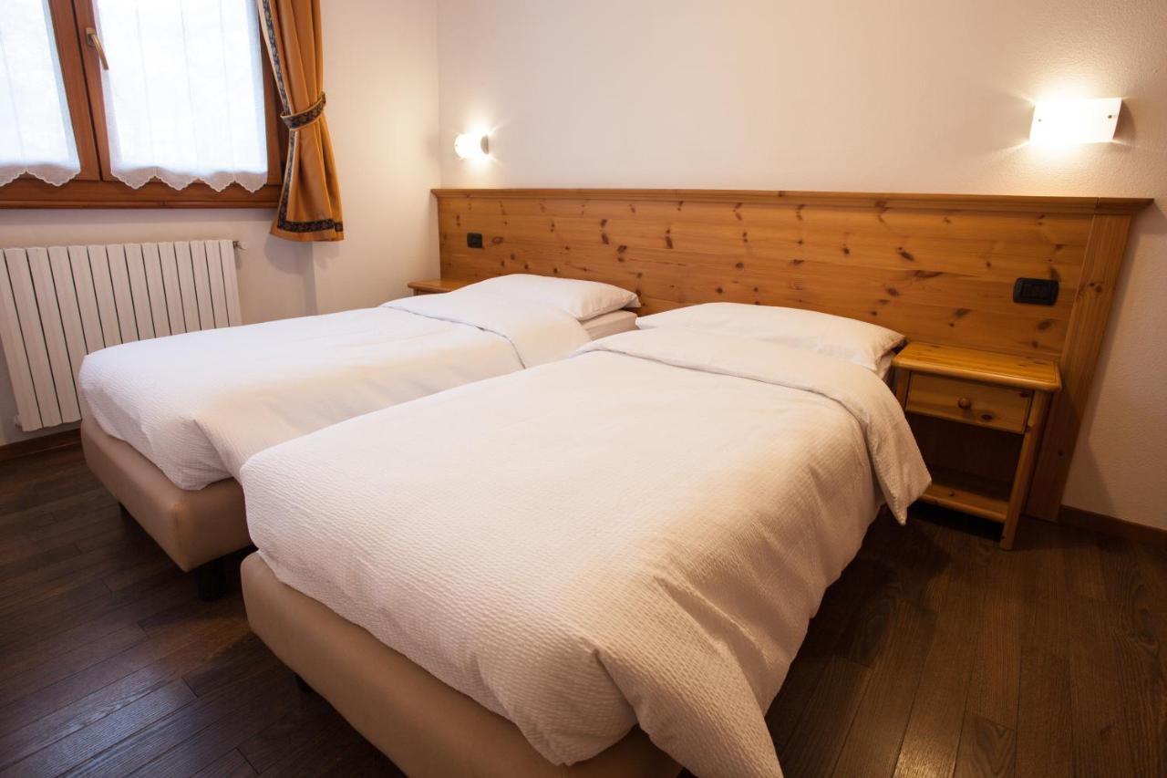 lareit appartamenti Bormio Extérieur photo