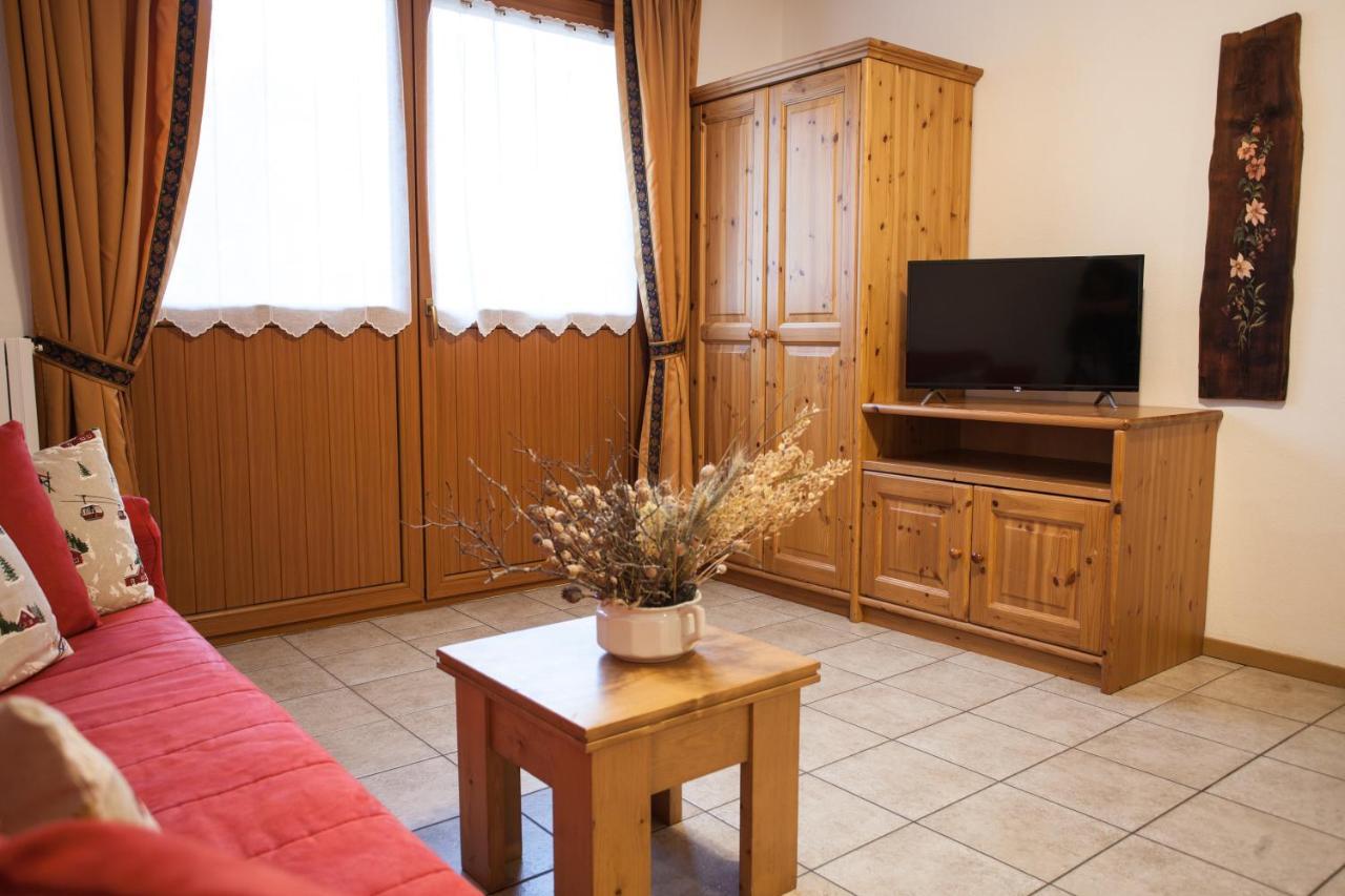 lareit appartamenti Bormio Extérieur photo