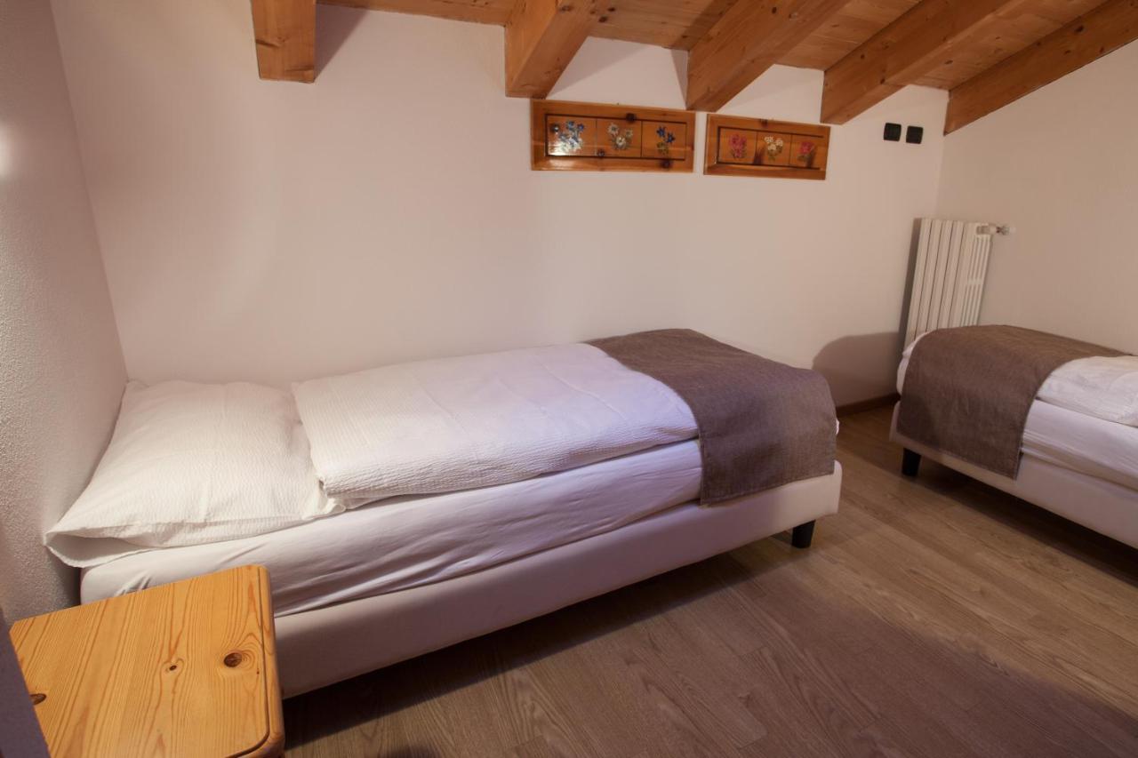 lareit appartamenti Bormio Extérieur photo